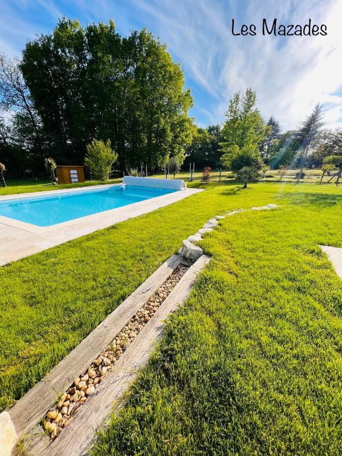 Les Mazades A 10 Min De Perigueux Avec Piscine Chauffee, Meuble De Tourisme Classe 3 Etoiles Annesse-et-Beaulieu Luaran gambar